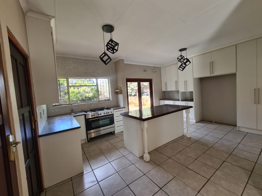 To Let 3 Bedroom Property for Rent in Vanderbijlpark SE 2 Gauteng