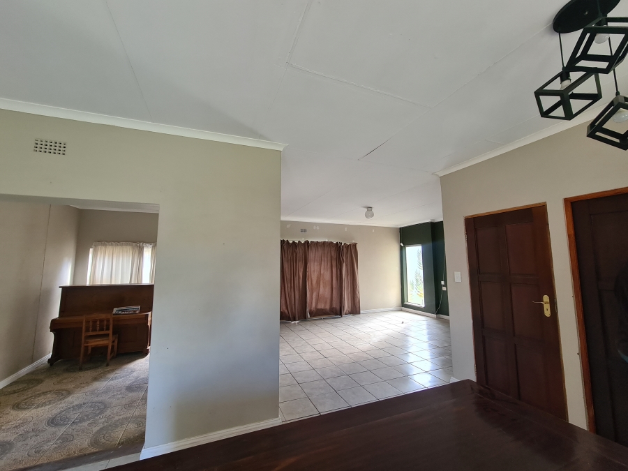 To Let 3 Bedroom Property for Rent in Vanderbijlpark SE 2 Gauteng