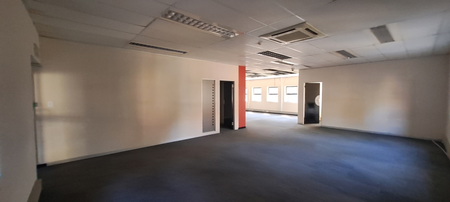 To Let commercial Property for Rent in Randjespark Gauteng