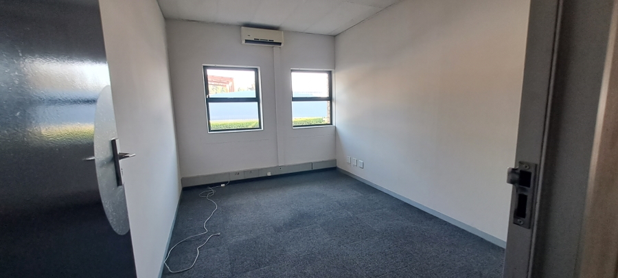 To Let commercial Property for Rent in Randjespark Gauteng