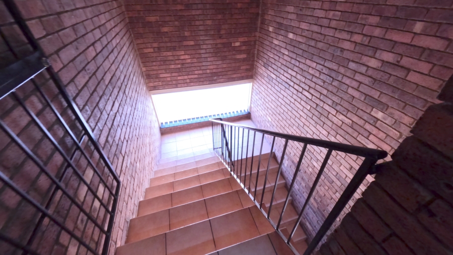 To Let commercial Property for Rent in Northcliff Gauteng