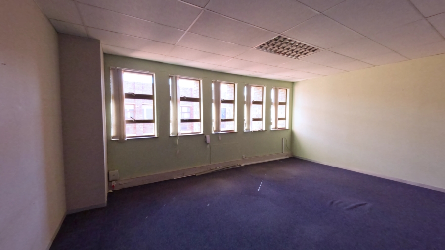 To Let commercial Property for Rent in Northcliff Gauteng