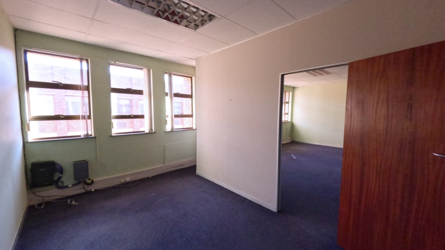 To Let commercial Property for Rent in Northcliff Gauteng