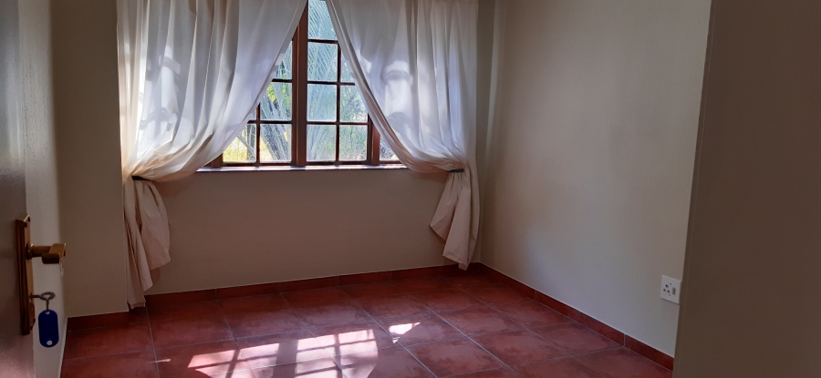 4 Bedroom Property for Sale in Nieuw Muckleneuk Gauteng