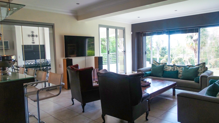 To Let 6 Bedroom Property for Rent in Waterkloof Ridge Gauteng