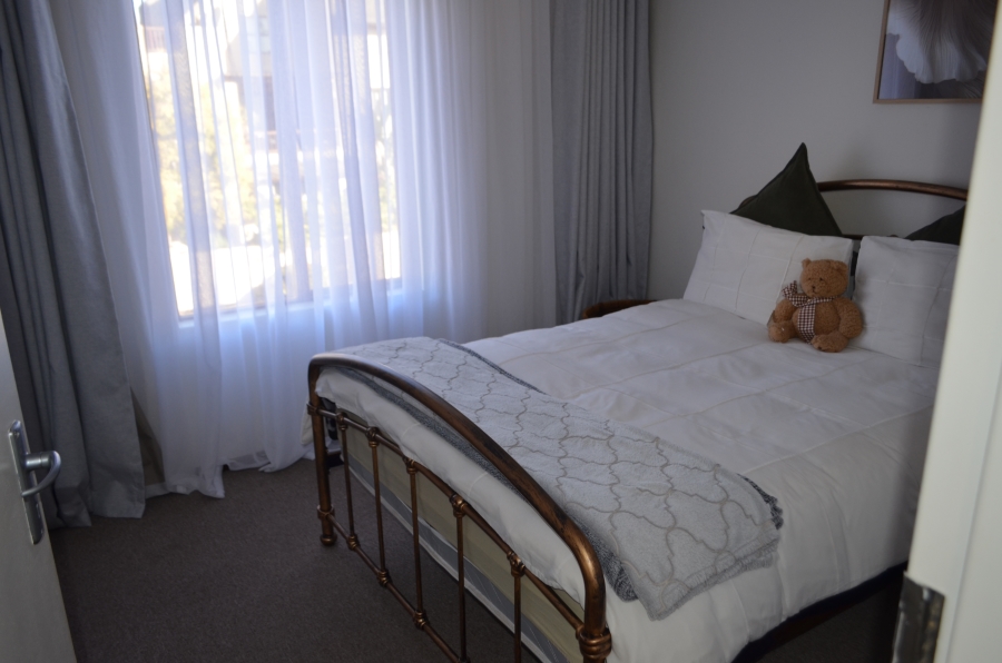2 Bedroom Property for Sale in Sunninghill Gauteng