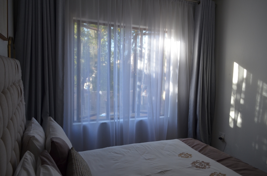 2 Bedroom Property for Sale in Sunninghill Gauteng