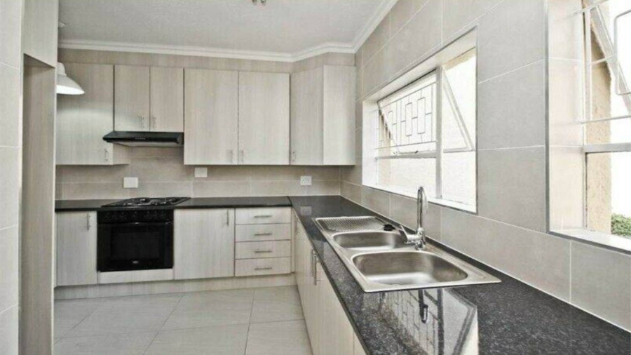3 Bedroom Property for Sale in Sunninghill Gauteng