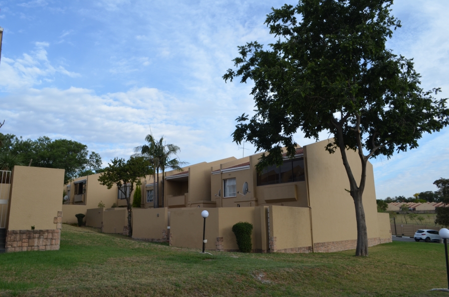 3 Bedroom Property for Sale in Sunninghill Gauteng