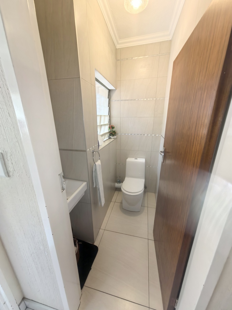 3 Bedroom Property for Sale in Sunninghill Gauteng