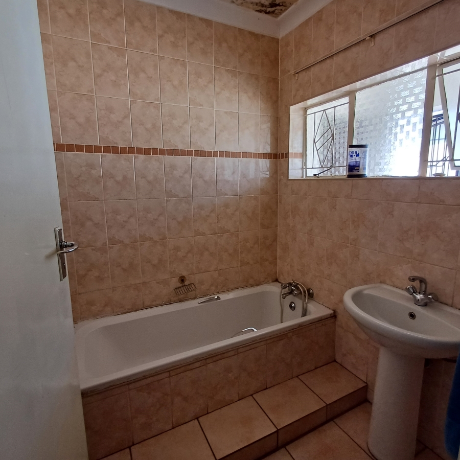 3 Bedroom Property for Sale in Three Rivers Gauteng