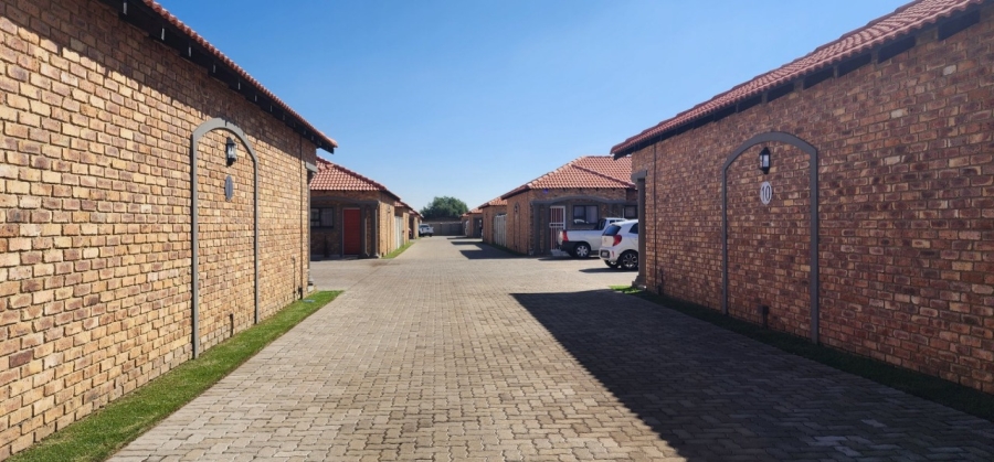 3 Bedroom Property for Sale in Riversdale Gauteng