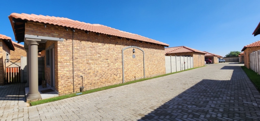 3 Bedroom Property for Sale in Riversdale Gauteng