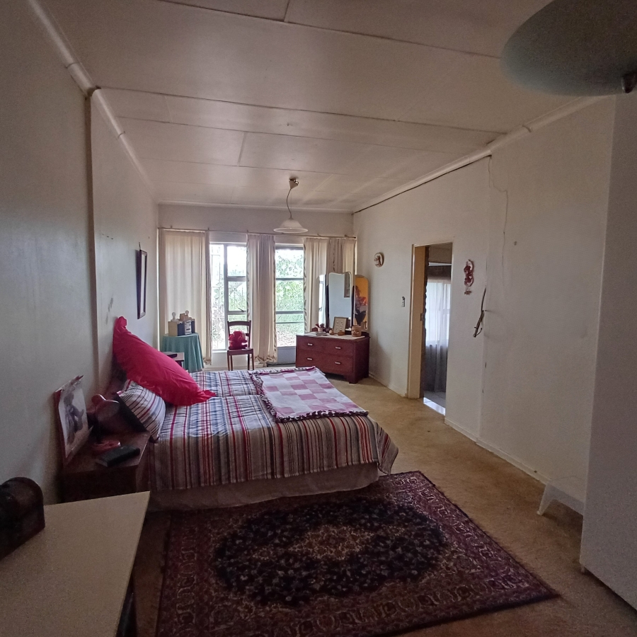 6 Bedroom Property for Sale in Sherman Park Gauteng