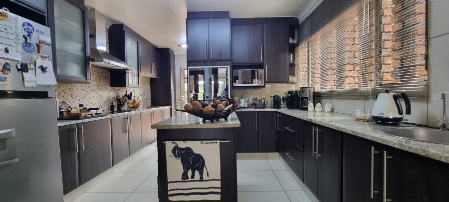 4 Bedroom Property for Sale in Sunward Park Gauteng