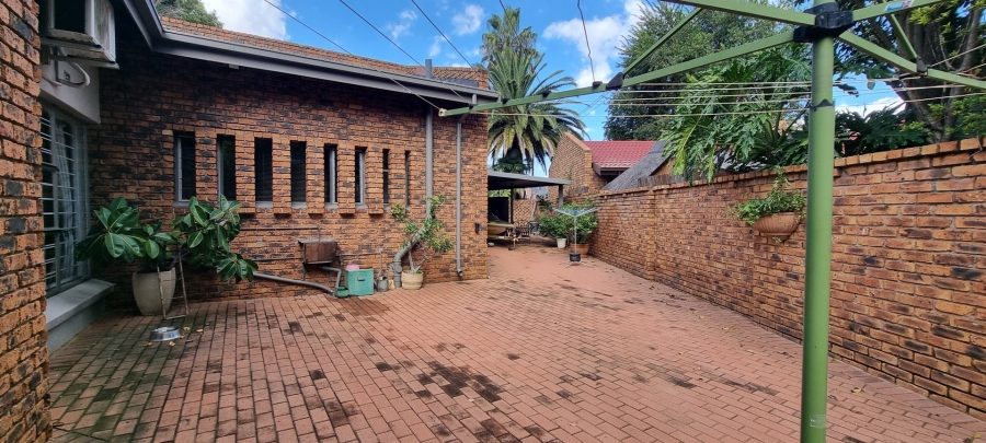 4 Bedroom Property for Sale in Sunward Park Gauteng