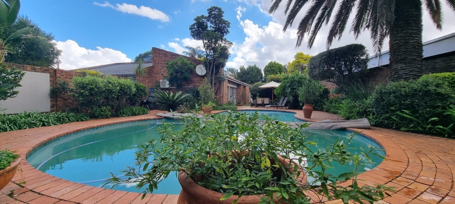 4 Bedroom Property for Sale in Sunward Park Gauteng