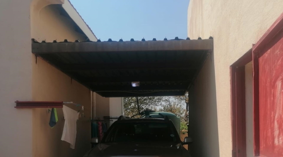 3 Bedroom Property for Sale in Vaaloewer Gauteng