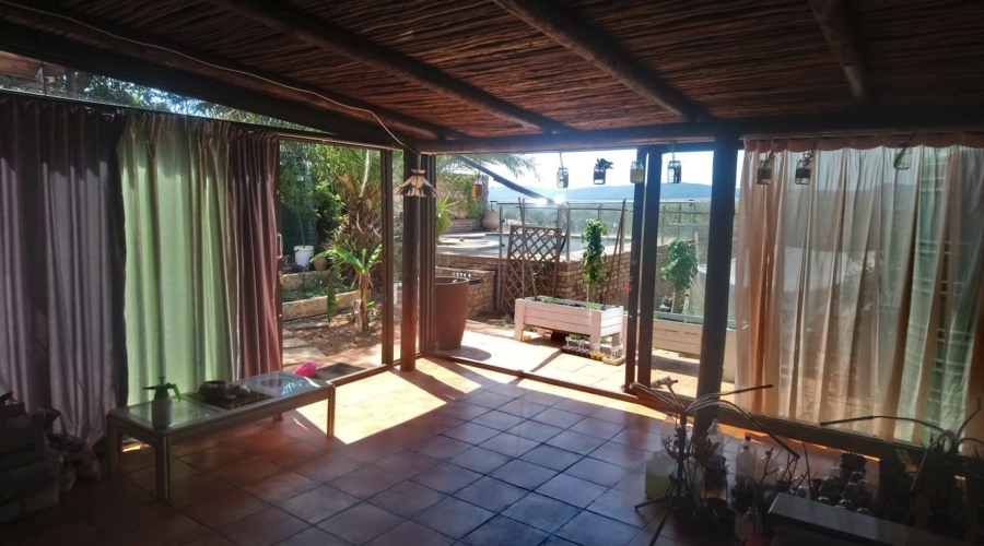 3 Bedroom Property for Sale in Vaaloewer Gauteng