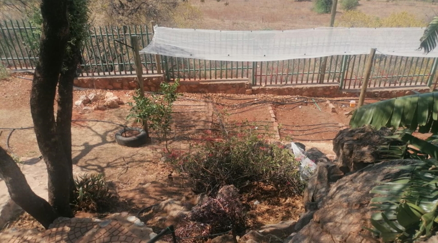 3 Bedroom Property for Sale in Vaaloewer Gauteng