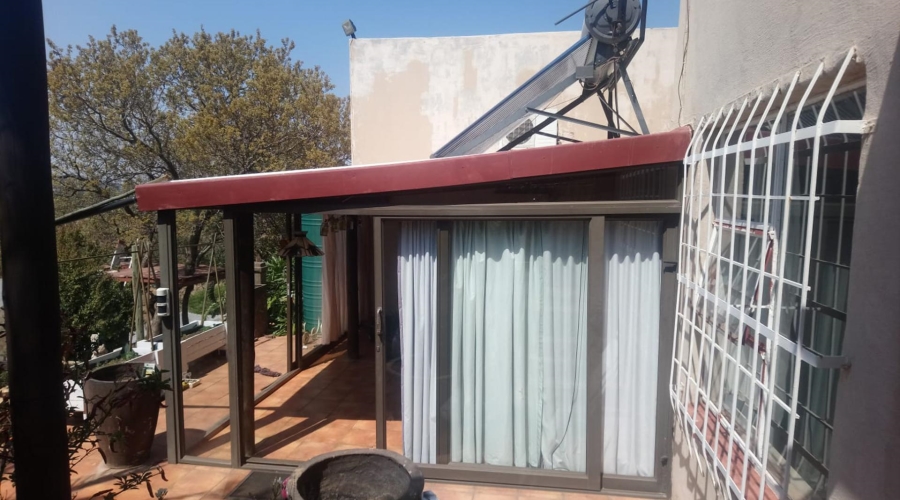 3 Bedroom Property for Sale in Vaaloewer Gauteng
