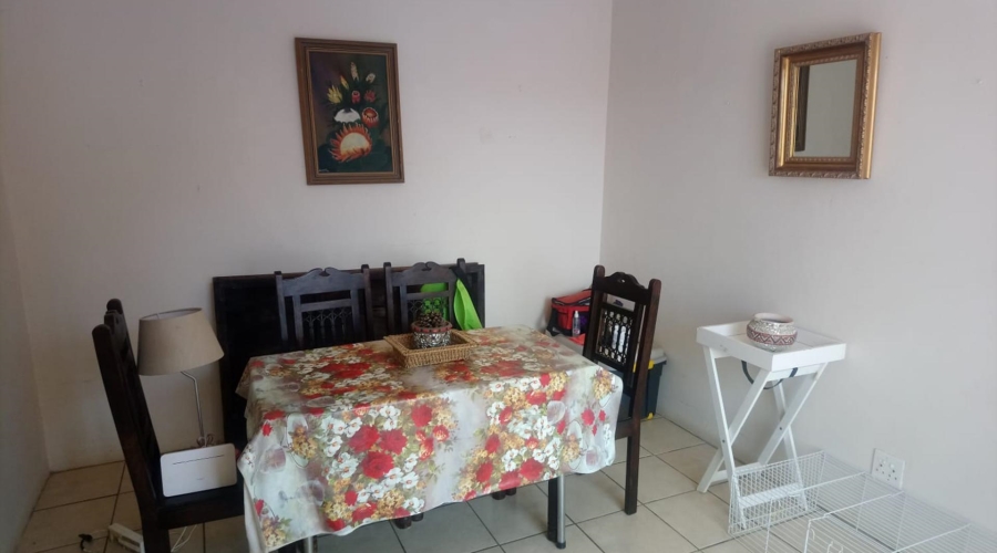3 Bedroom Property for Sale in Vaaloewer Gauteng