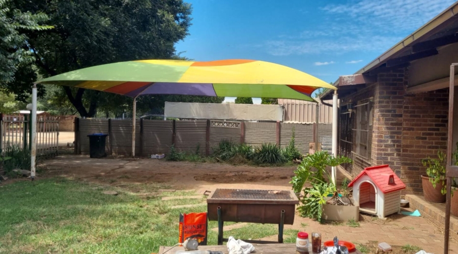 4 Bedroom Property for Sale in Vanderbijlpark CE 2 Gauteng