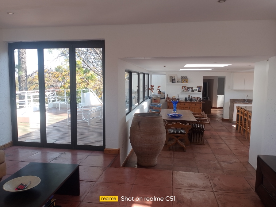 6 Bedroom Property for Sale in Sonneveld Gauteng