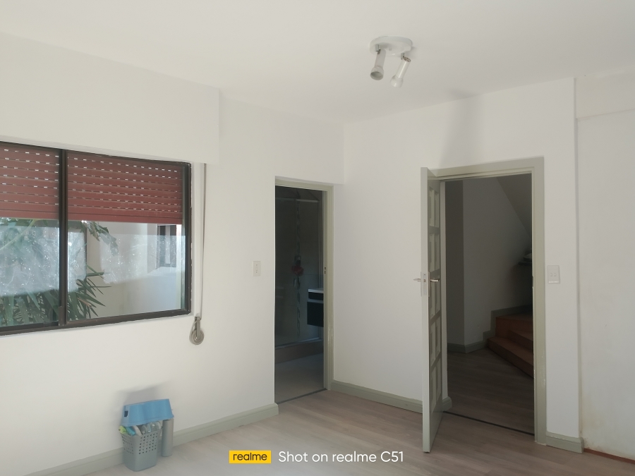 6 Bedroom Property for Sale in Sonneveld Gauteng