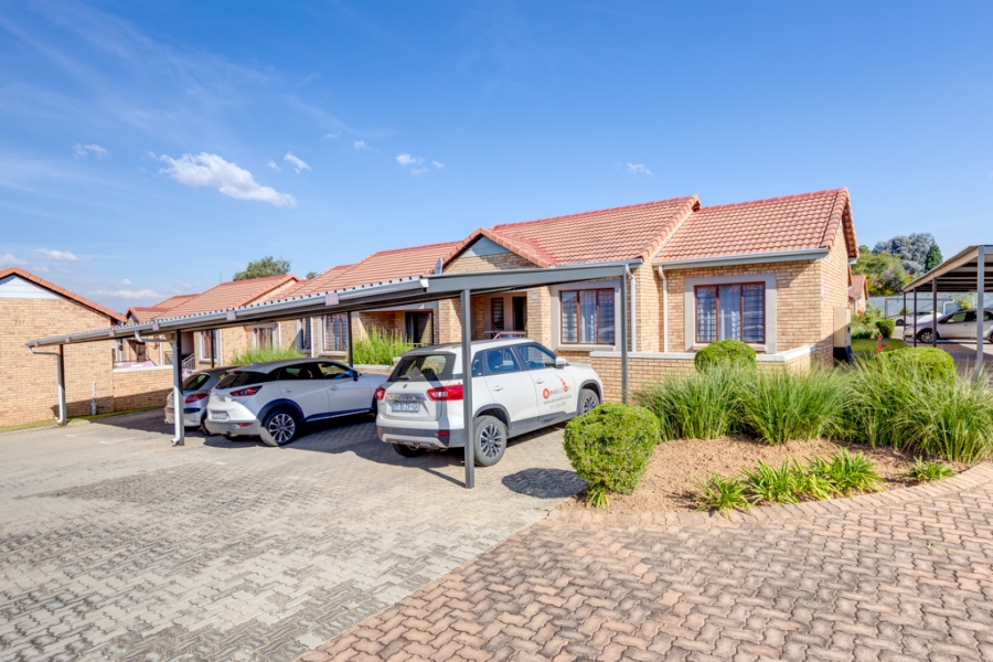 2 Bedroom Property for Sale in Randpark Ridge Gauteng