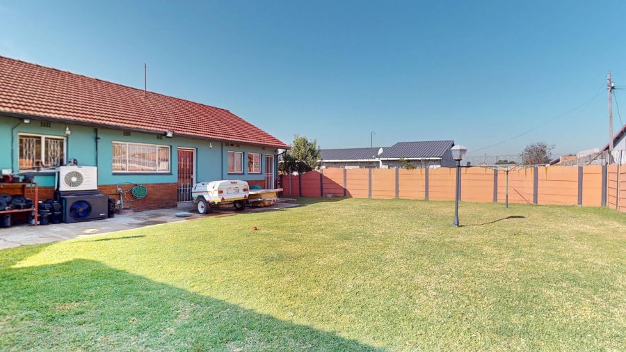 3 Bedroom Property for Sale in Van Dyk Park Gauteng
