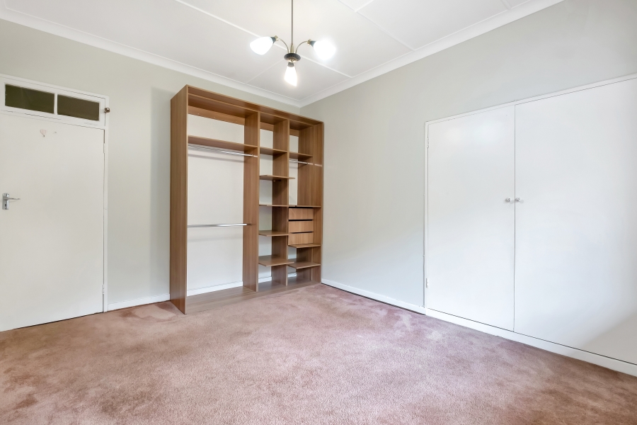 4 Bedroom Property for Sale in Greenside Gauteng