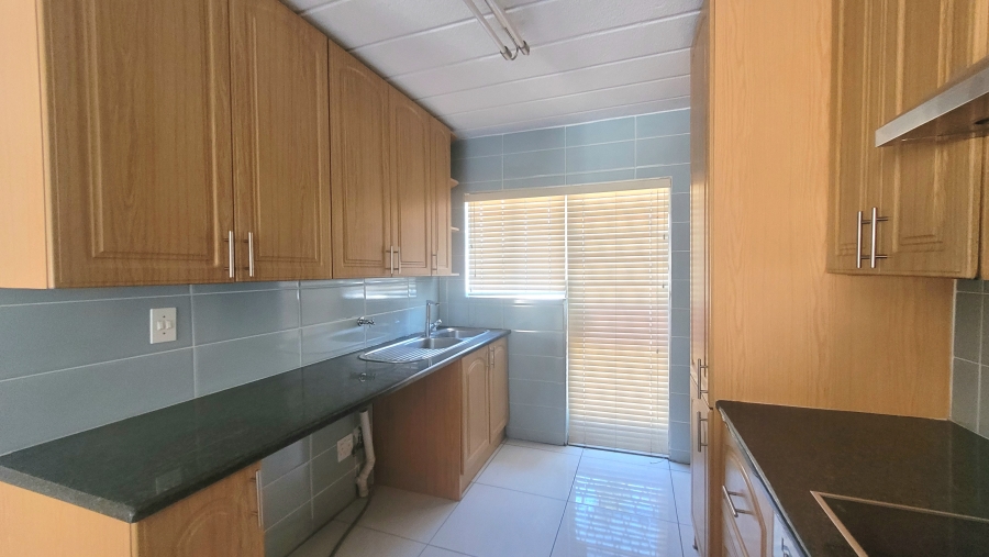 To Let 4 Bedroom Property for Rent in President Park Gauteng
