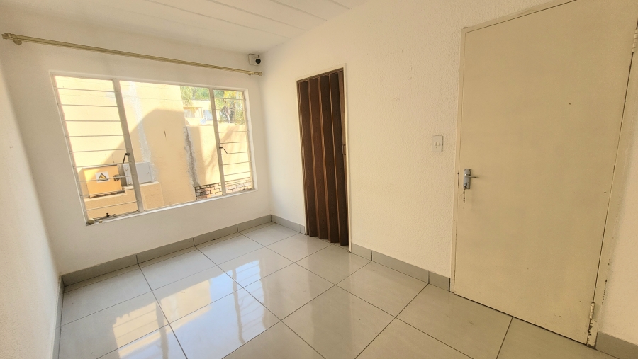 To Let 4 Bedroom Property for Rent in President Park Gauteng