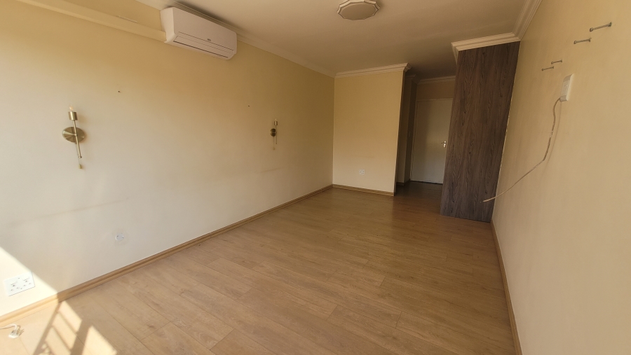 To Let 4 Bedroom Property for Rent in President Park Gauteng