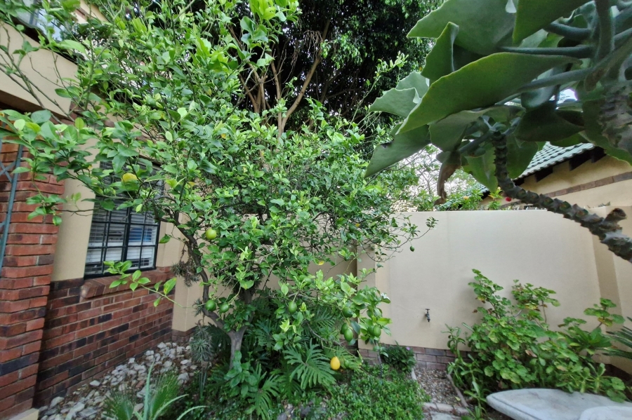 2 Bedroom Property for Sale in Noordhang Gauteng
