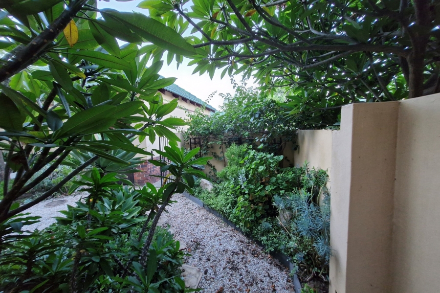 2 Bedroom Property for Sale in Noordhang Gauteng