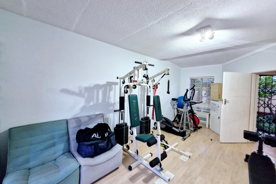 2 Bedroom Property for Sale in Noordhang Gauteng