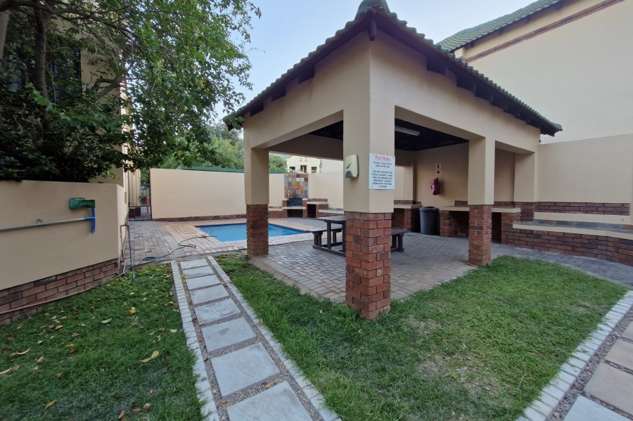 2 Bedroom Property for Sale in Noordhang Gauteng