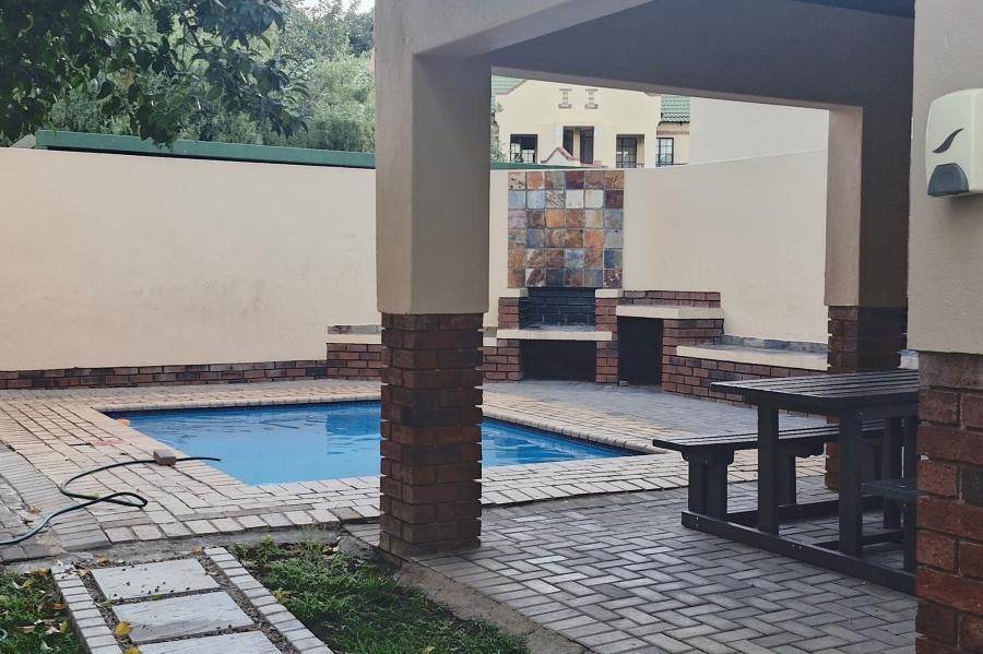 2 Bedroom Property for Sale in Noordhang Gauteng