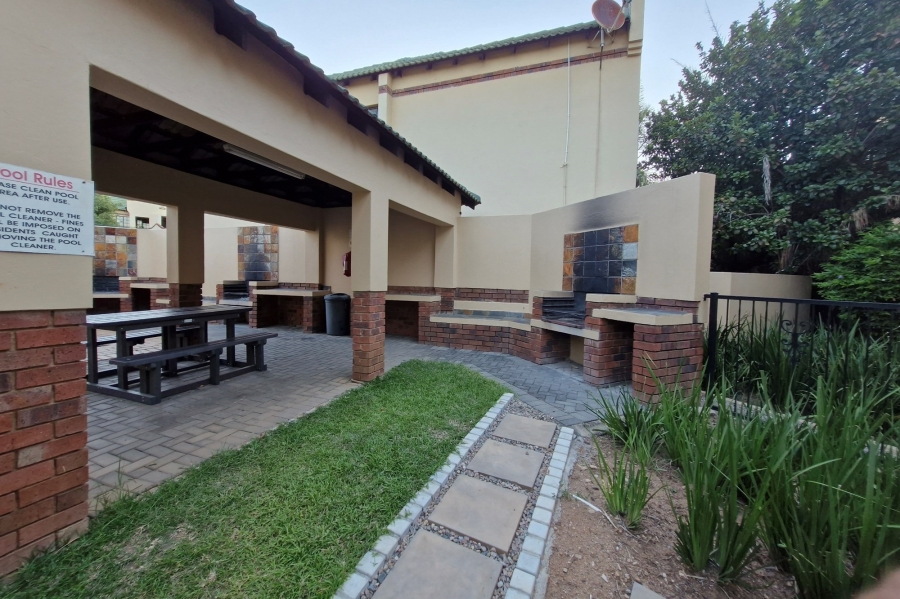 2 Bedroom Property for Sale in Noordhang Gauteng