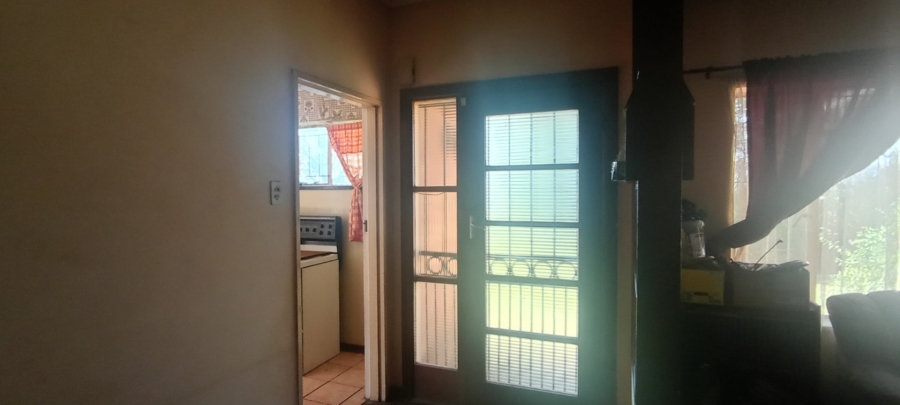 3 Bedroom Property for Sale in Casseldale Gauteng