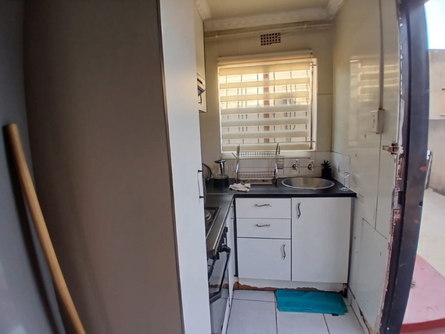 2 Bedroom Property for Sale in Roodekop Gauteng