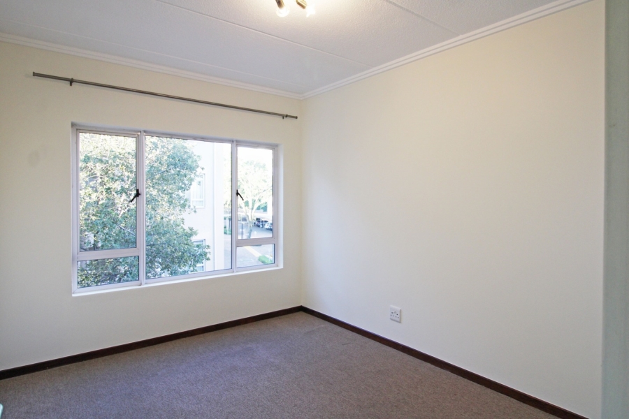 To Let 1 Bedroom Property for Rent in Bryanston Gauteng