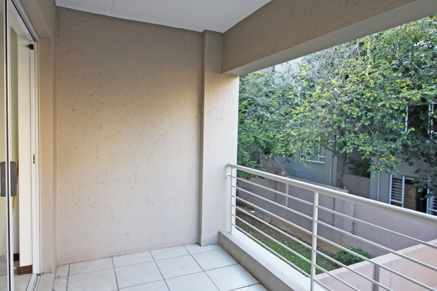 To Let 1 Bedroom Property for Rent in Bryanston Gauteng