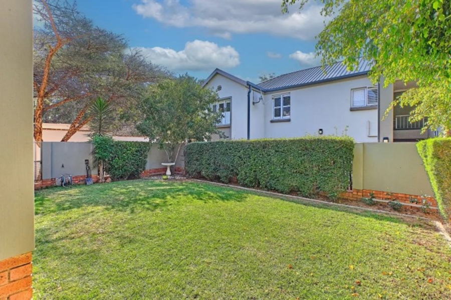 3 Bedroom Property for Sale in Broadacres Gauteng