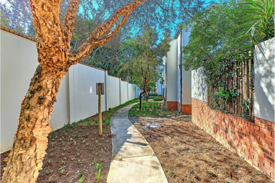 3 Bedroom Property for Sale in Broadacres Gauteng