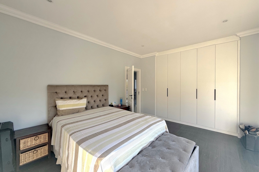 To Let 5 Bedroom Property for Rent in Fourways Gauteng