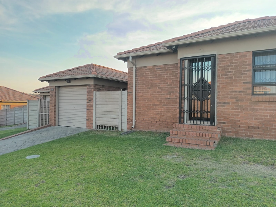3 Bedroom Property for Sale in Thatch Hill Estate Gauteng