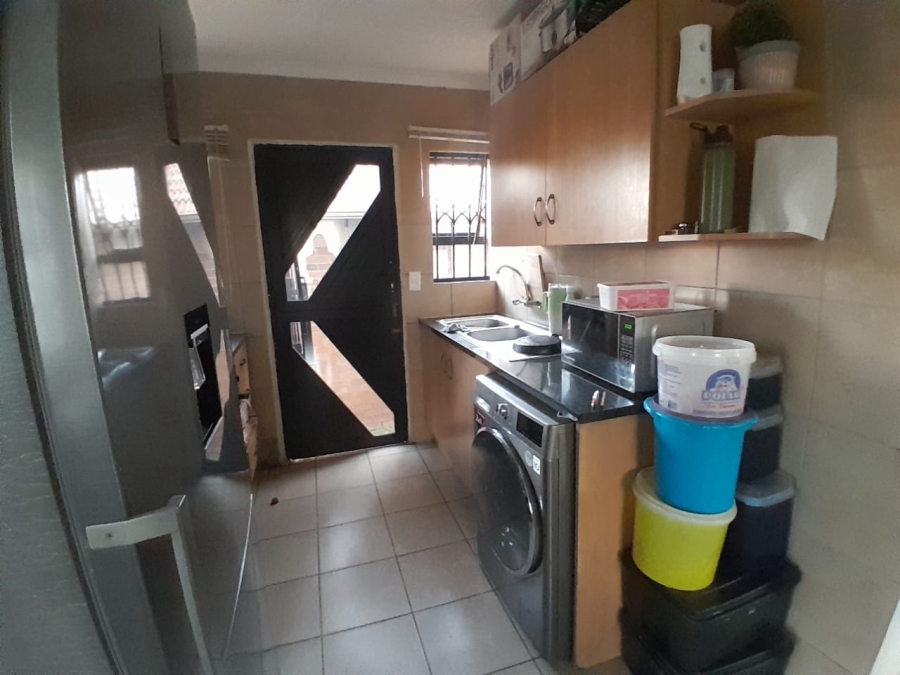 3 Bedroom Property for Sale in Thatch Hill Estate Gauteng